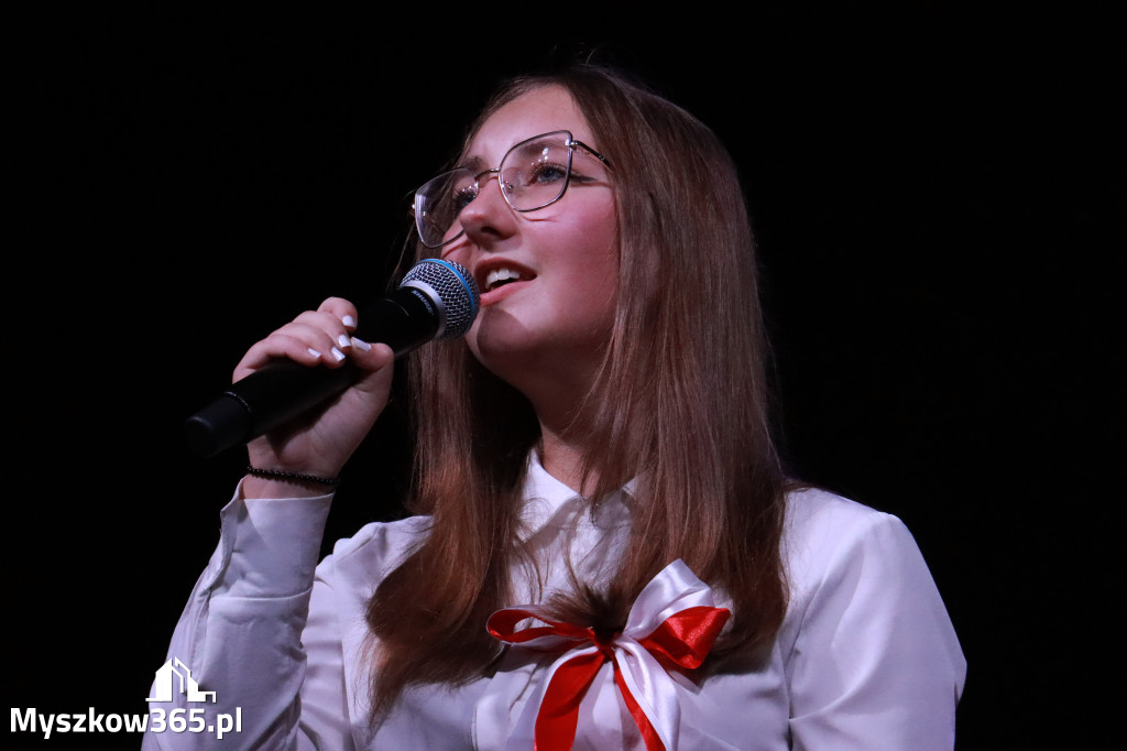 Fotorelacja II: Obchody 107. ROCZNICY ODZYSKANIA NIEPODLEGŁOŚCI na rynku w Koziegłowach