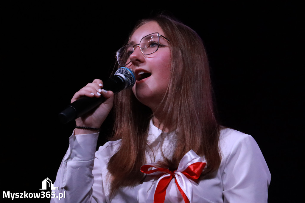 Fotorelacja II: Obchody 107. ROCZNICY ODZYSKANIA NIEPODLEGŁOŚCI na rynku w Koziegłowach