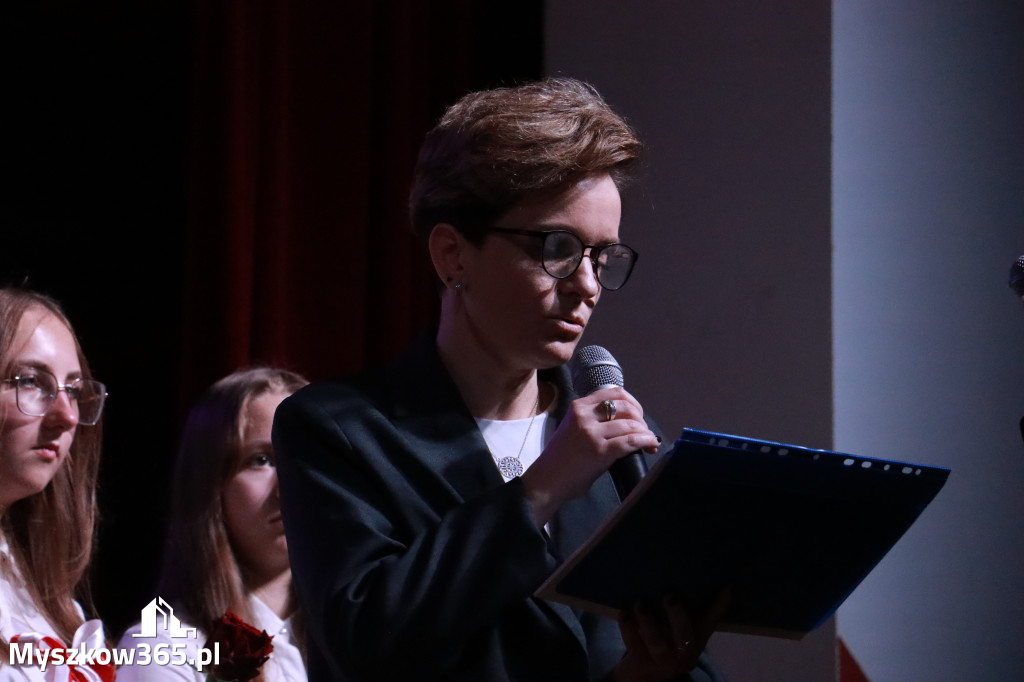 Fotorelacja II: Obchody 107. ROCZNICY ODZYSKANIA NIEPODLEGŁOŚCI na rynku w Koziegłowach