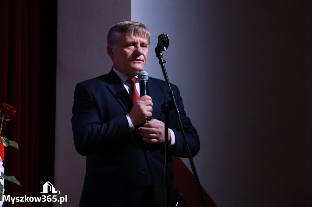 Fotorelacja II: Obchody 107. ROCZNICY ODZYSKANIA NIEPODLEGŁOŚCI na rynku w Koziegłowach