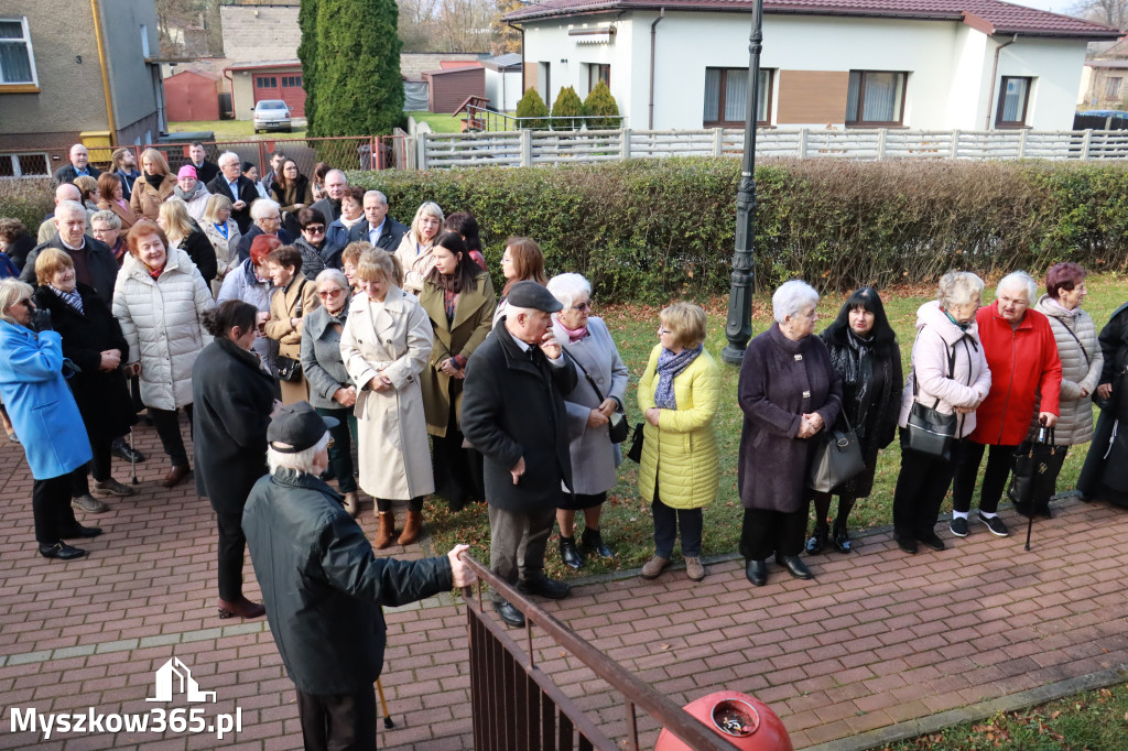 Fotorelacja: Odsłonięcie tablicy pamiątkowej oraz Biała Sobota w Poraju