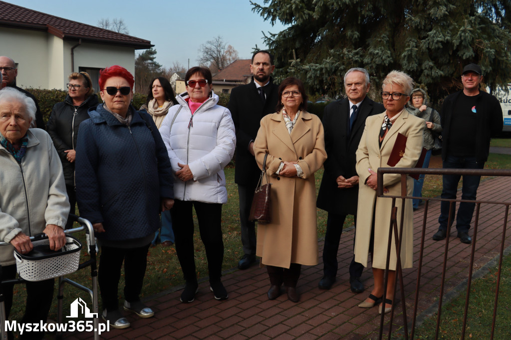 Fotorelacja: Odsłonięcie tablicy pamiątkowej oraz Biała Sobota w Poraju