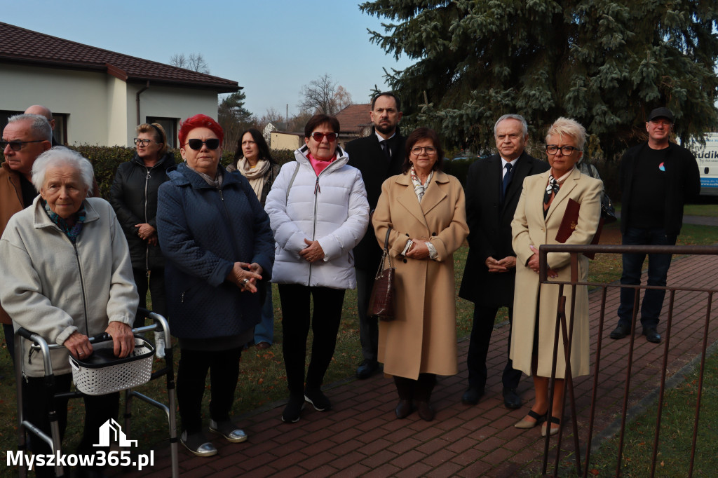 Fotorelacja: Odsłonięcie tablicy pamiątkowej oraz Biała Sobota w Poraju