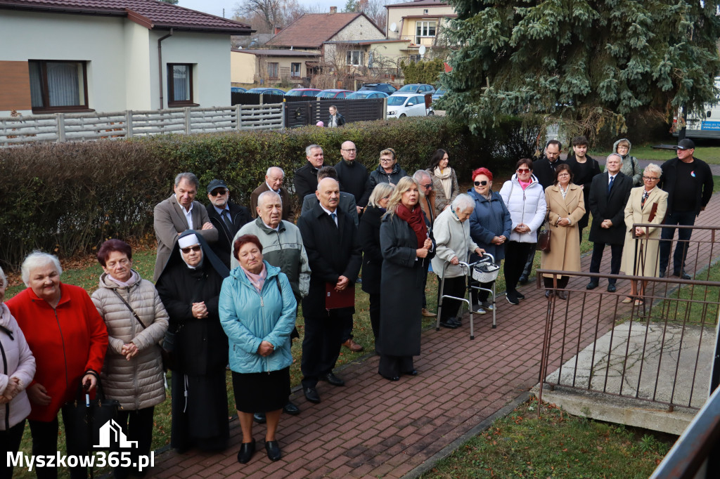 Fotorelacja: Odsłonięcie tablicy pamiątkowej oraz Biała Sobota w Poraju