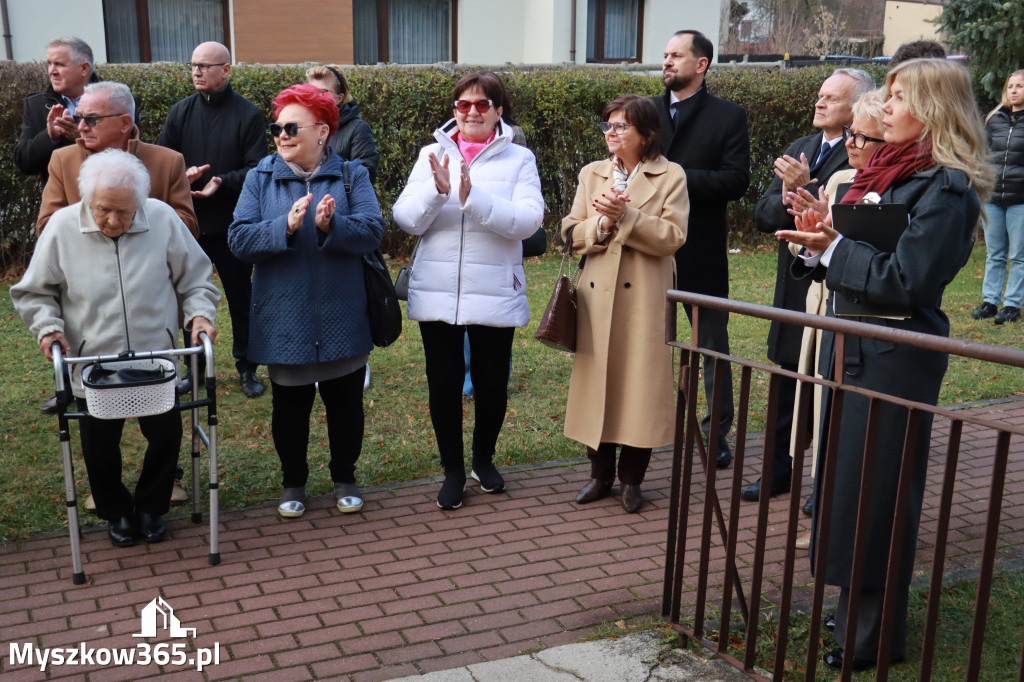 Fotorelacja: Odsłonięcie tablicy pamiątkowej oraz Biała Sobota w Poraju