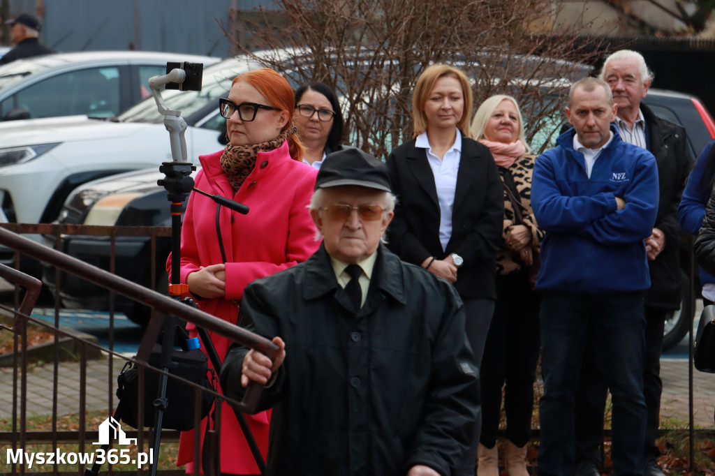 Fotorelacja: Odsłonięcie tablicy pamiątkowej oraz Biała Sobota w Poraju