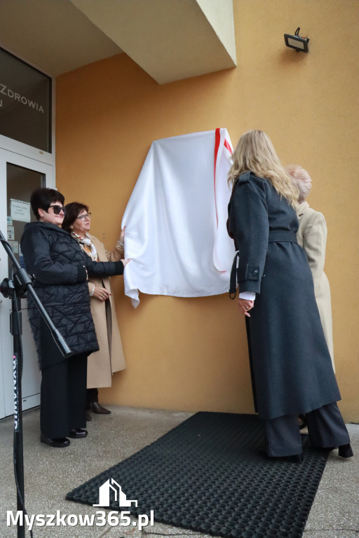 Fotorelacja: Odsłonięcie tablicy pamiątkowej oraz Biała Sobota w Poraju