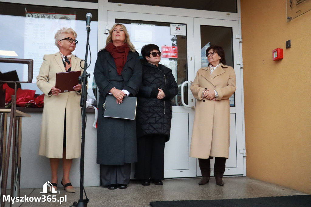 Fotorelacja: Odsłonięcie tablicy pamiątkowej oraz Biała Sobota w Poraju