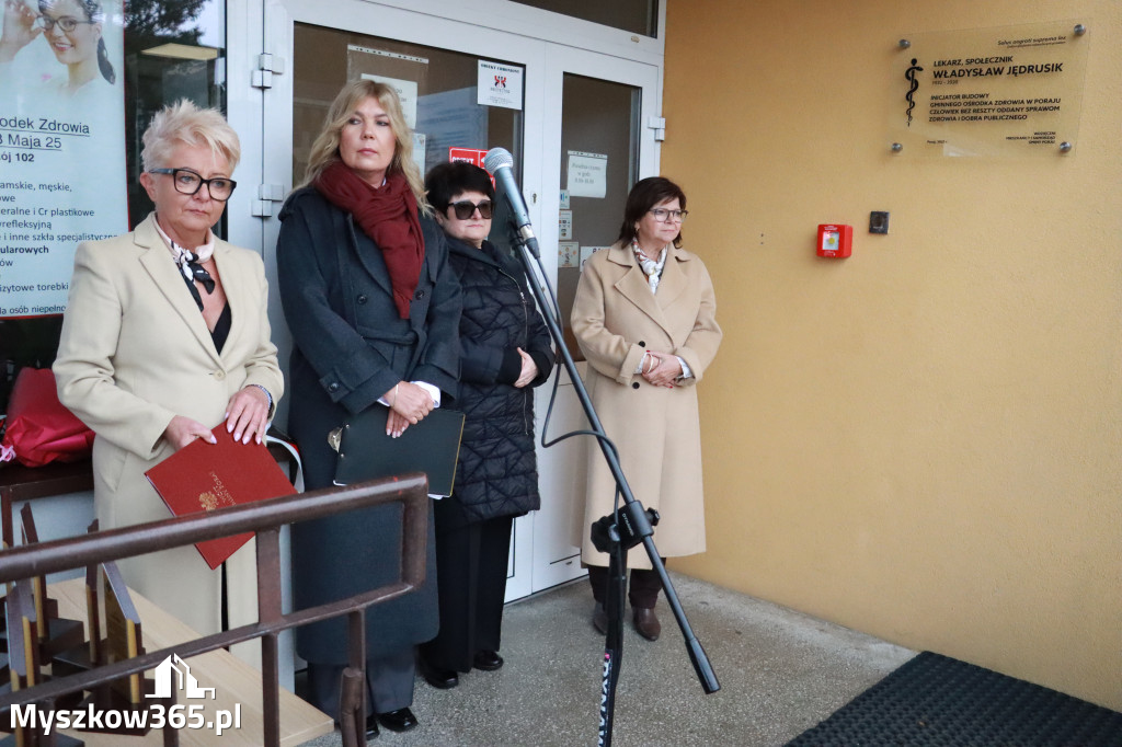 Fotorelacja: Odsłonięcie tablicy pamiątkowej oraz Biała Sobota w Poraju