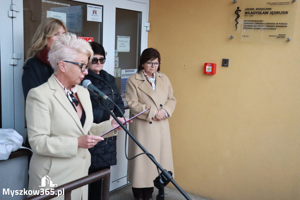 Fotorelacja: Odsłonięcie tablicy pamiątkowej oraz Biała Sobota w Poraju