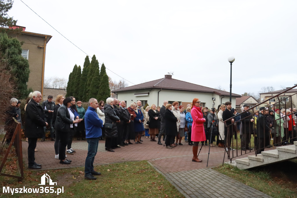 Fotorelacja: Odsłonięcie tablicy pamiątkowej oraz Biała Sobota w Poraju
