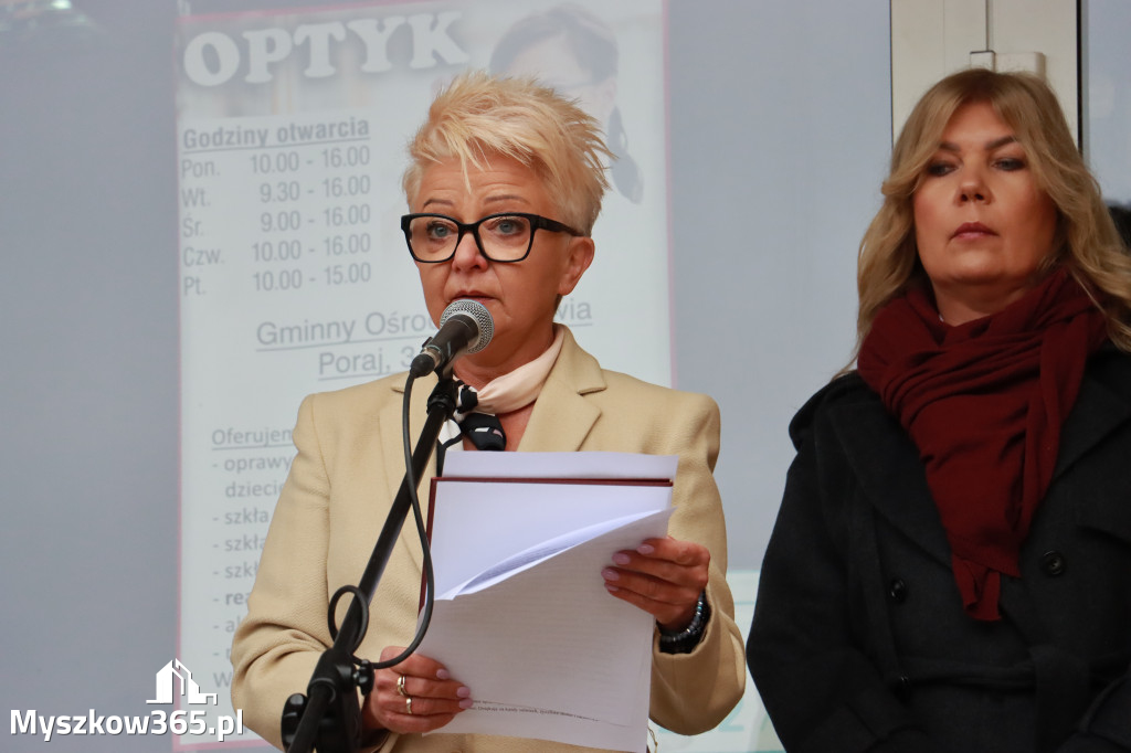 Fotorelacja: Odsłonięcie tablicy pamiątkowej oraz Biała Sobota w Poraju