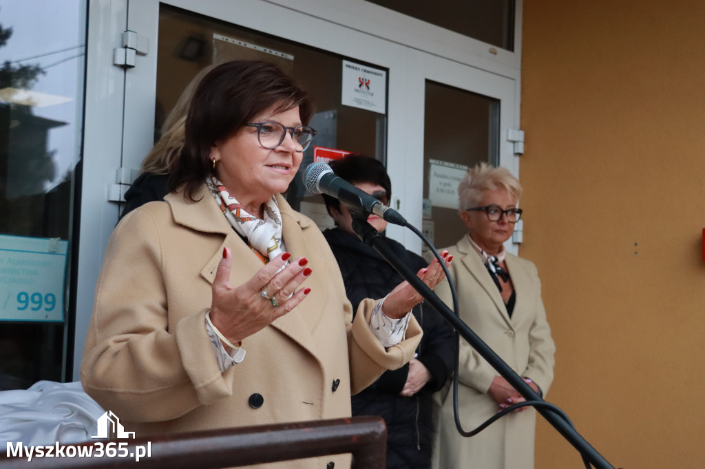 Fotorelacja: Odsłonięcie tablicy pamiątkowej oraz Biała Sobota w Poraju