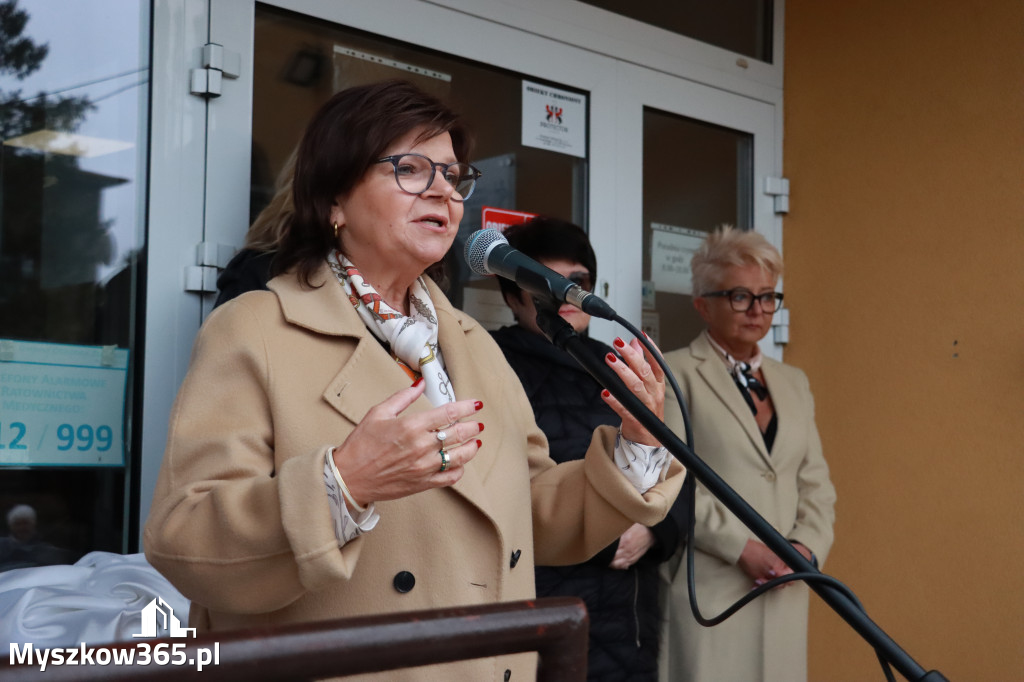 Fotorelacja: Odsłonięcie tablicy pamiątkowej oraz Biała Sobota w Poraju