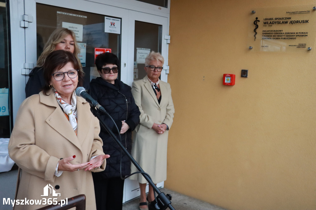 Fotorelacja: Odsłonięcie tablicy pamiątkowej oraz Biała Sobota w Poraju