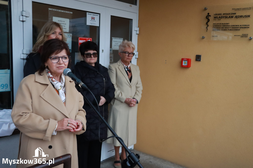 Fotorelacja: Odsłonięcie tablicy pamiątkowej oraz Biała Sobota w Poraju