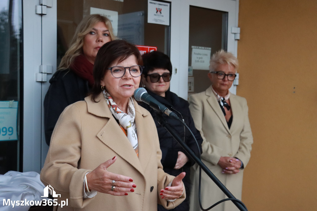 Fotorelacja: Odsłonięcie tablicy pamiątkowej oraz Biała Sobota w Poraju