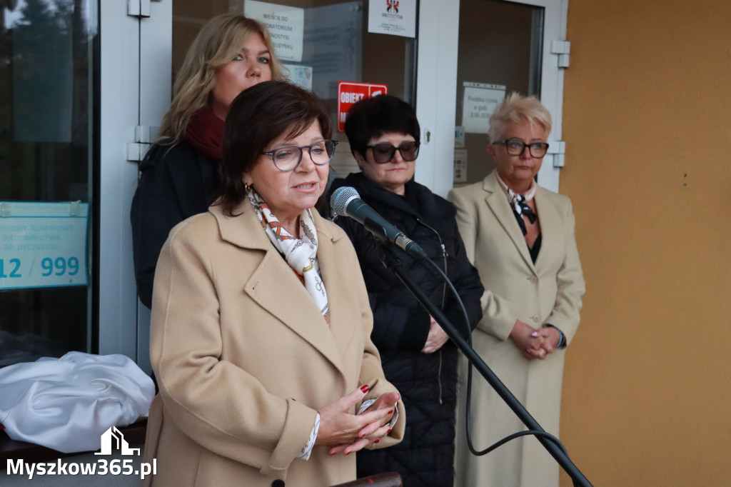 Fotorelacja: Odsłonięcie tablicy pamiątkowej oraz Biała Sobota w Poraju