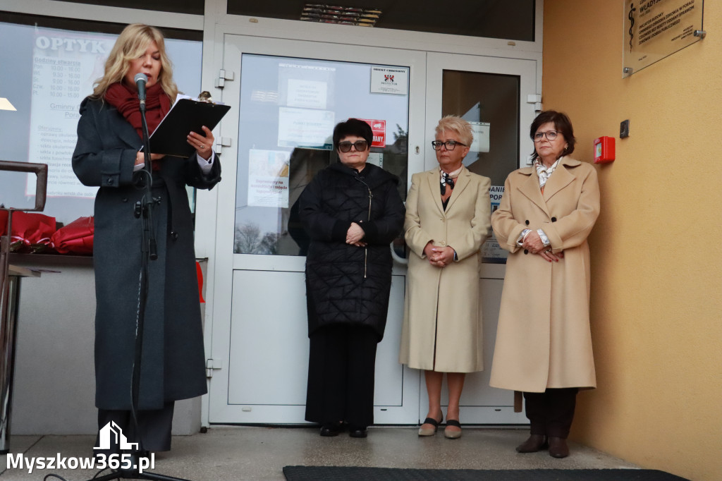 Fotorelacja: Odsłonięcie tablicy pamiątkowej oraz Biała Sobota w Poraju