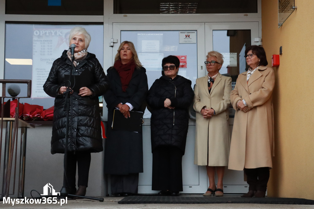 Fotorelacja: Odsłonięcie tablicy pamiątkowej oraz Biała Sobota w Poraju