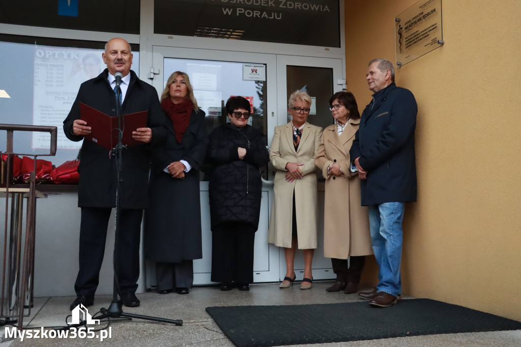 Fotorelacja: Odsłonięcie tablicy pamiątkowej oraz Biała Sobota w Poraju
