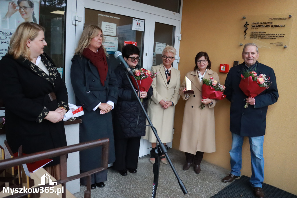 Fotorelacja: Odsłonięcie tablicy pamiątkowej oraz Biała Sobota w Poraju