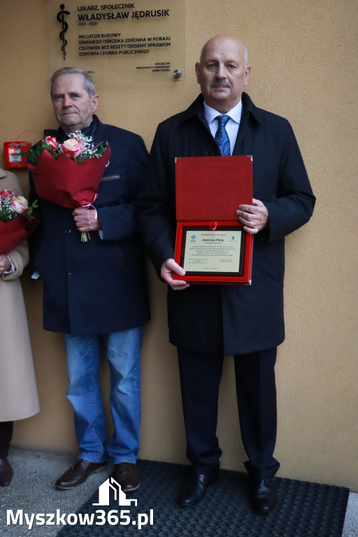 Fotorelacja: Odsłonięcie tablicy pamiątkowej oraz Biała Sobota w Poraju