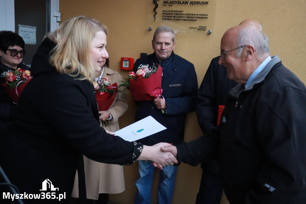 Fotorelacja: Odsłonięcie tablicy pamiątkowej oraz Biała Sobota w Poraju