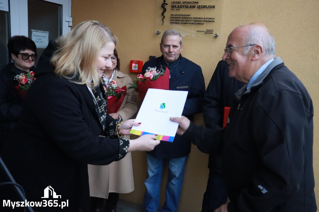 Fotorelacja: Odsłonięcie tablicy pamiątkowej oraz Biała Sobota w Poraju