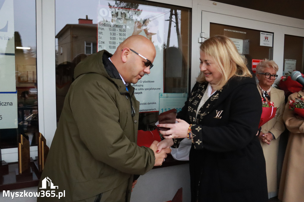 Fotorelacja: Odsłonięcie tablicy pamiątkowej oraz Biała Sobota w Poraju