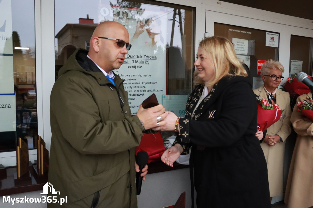 Fotorelacja: Odsłonięcie tablicy pamiątkowej oraz Biała Sobota w Poraju