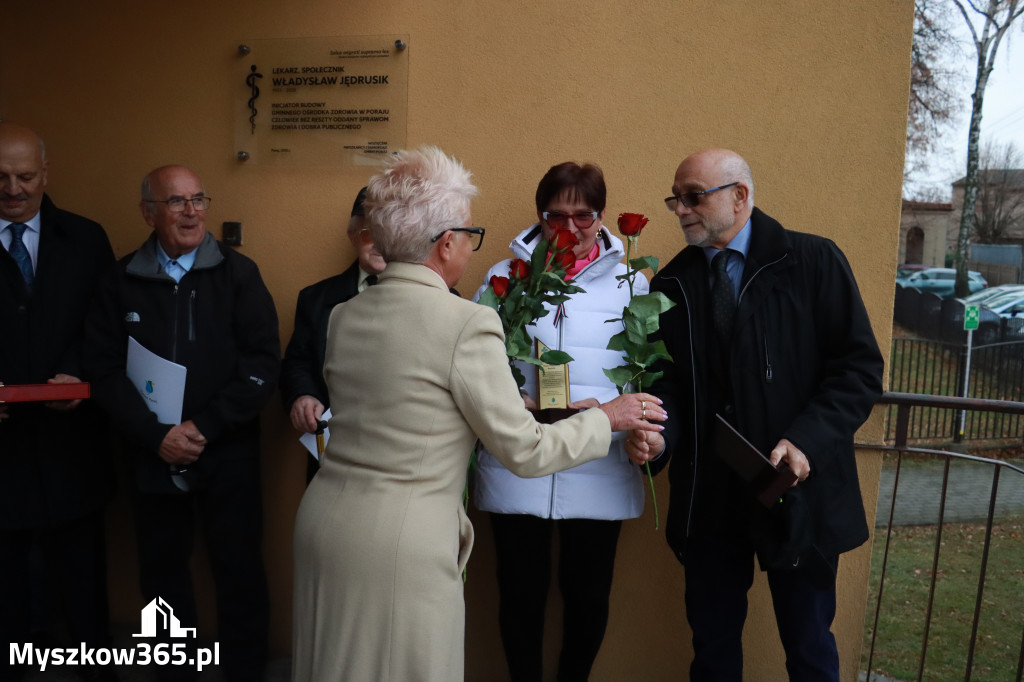 Fotorelacja: Odsłonięcie tablicy pamiątkowej oraz Biała Sobota w Poraju