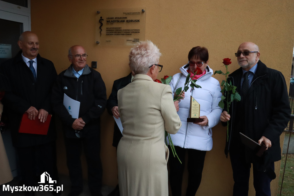Fotorelacja: Odsłonięcie tablicy pamiątkowej oraz Biała Sobota w Poraju