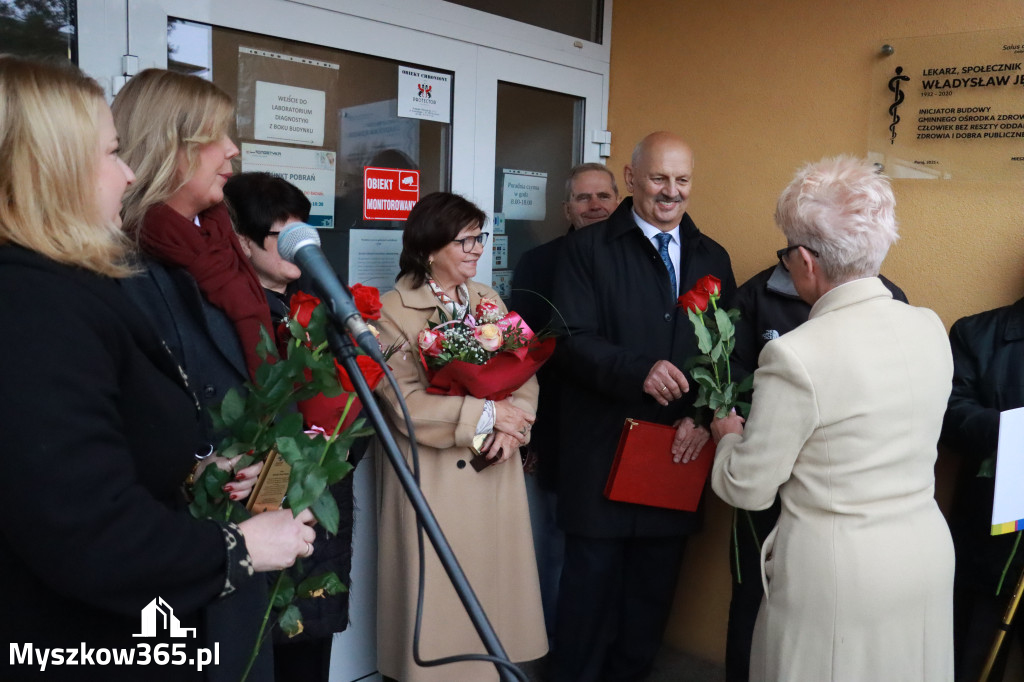 Fotorelacja: Odsłonięcie tablicy pamiątkowej oraz Biała Sobota w Poraju