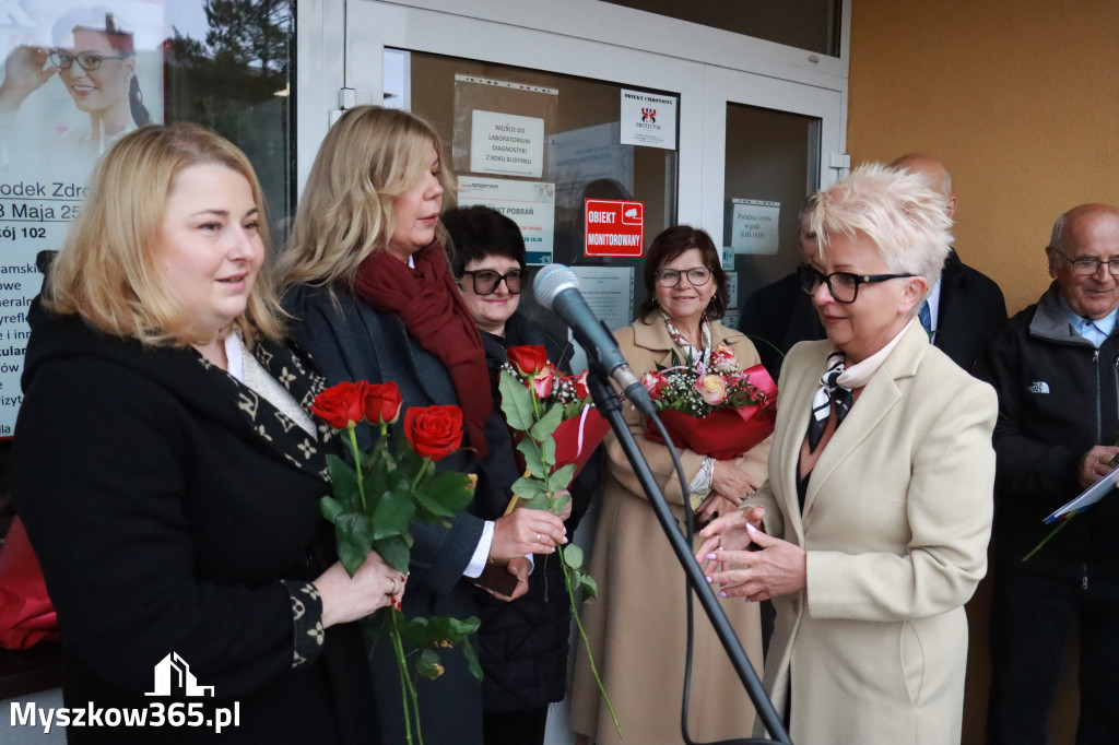 Fotorelacja: Odsłonięcie tablicy pamiątkowej oraz Biała Sobota w Poraju