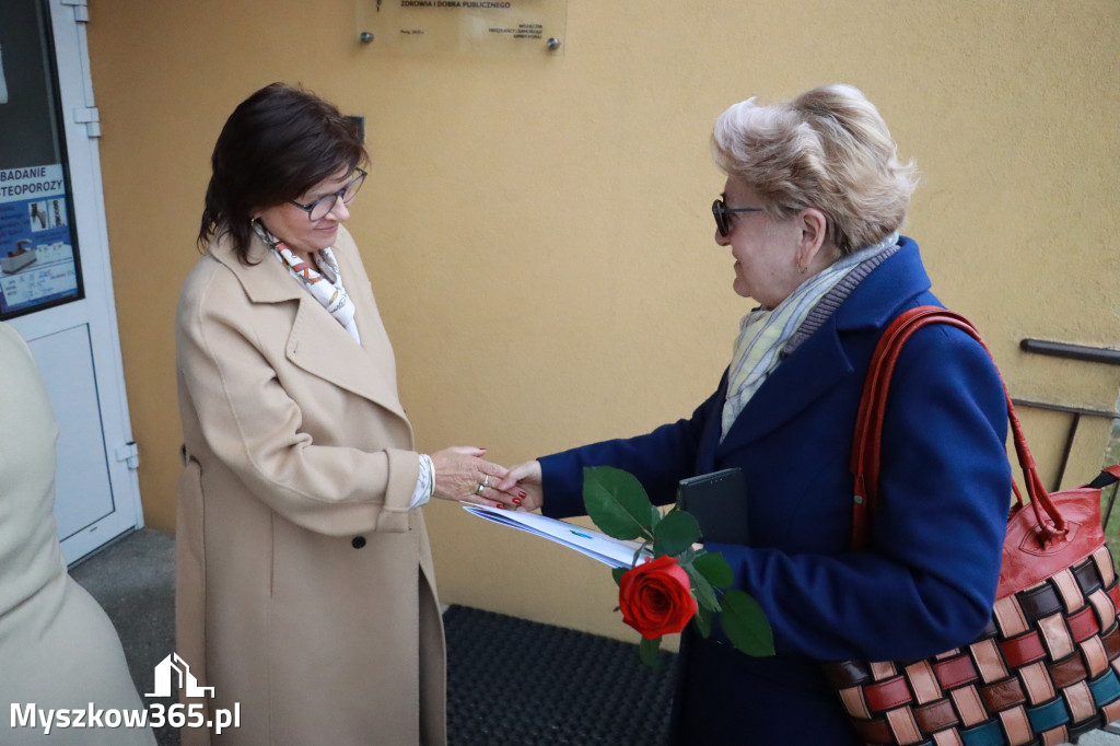 Fotorelacja: Odsłonięcie tablicy pamiątkowej oraz Biała Sobota w Poraju