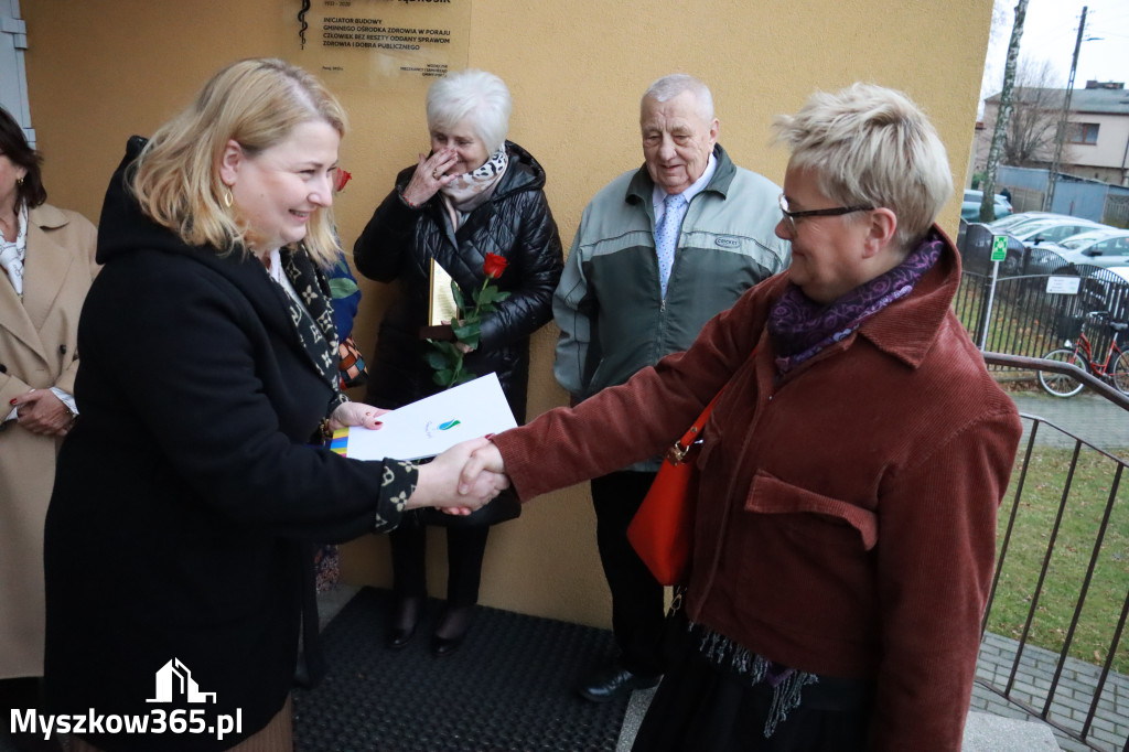 Fotorelacja: Odsłonięcie tablicy pamiątkowej oraz Biała Sobota w Poraju