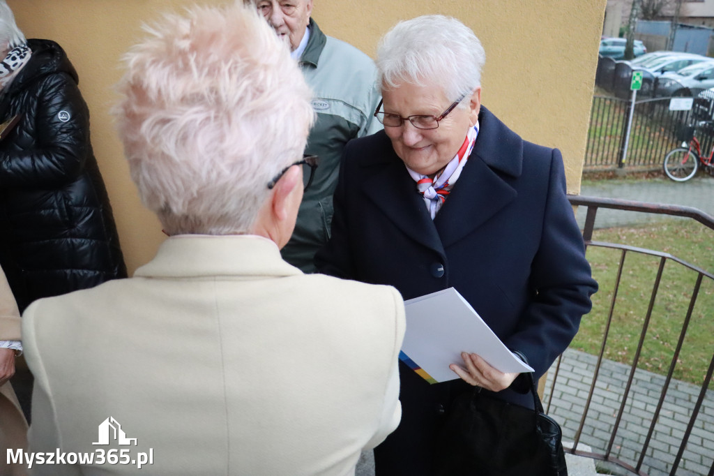 Fotorelacja: Odsłonięcie tablicy pamiątkowej oraz Biała Sobota w Poraju