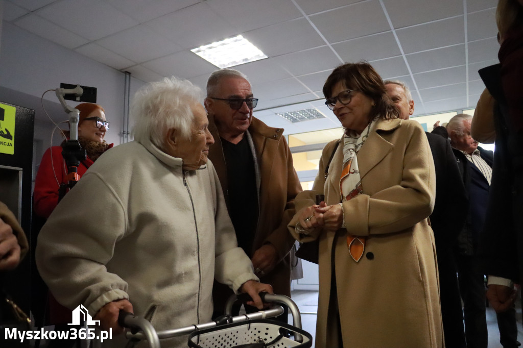 Fotorelacja: Odsłonięcie tablicy pamiątkowej oraz Biała Sobota w Poraju