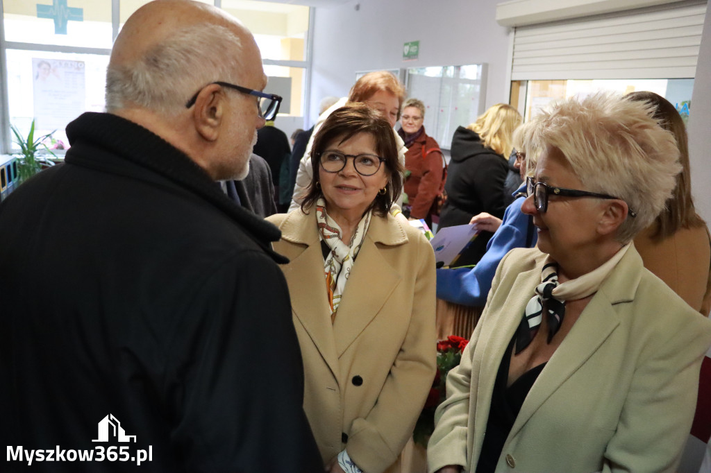 Fotorelacja: Odsłonięcie tablicy pamiątkowej oraz Biała Sobota w Poraju