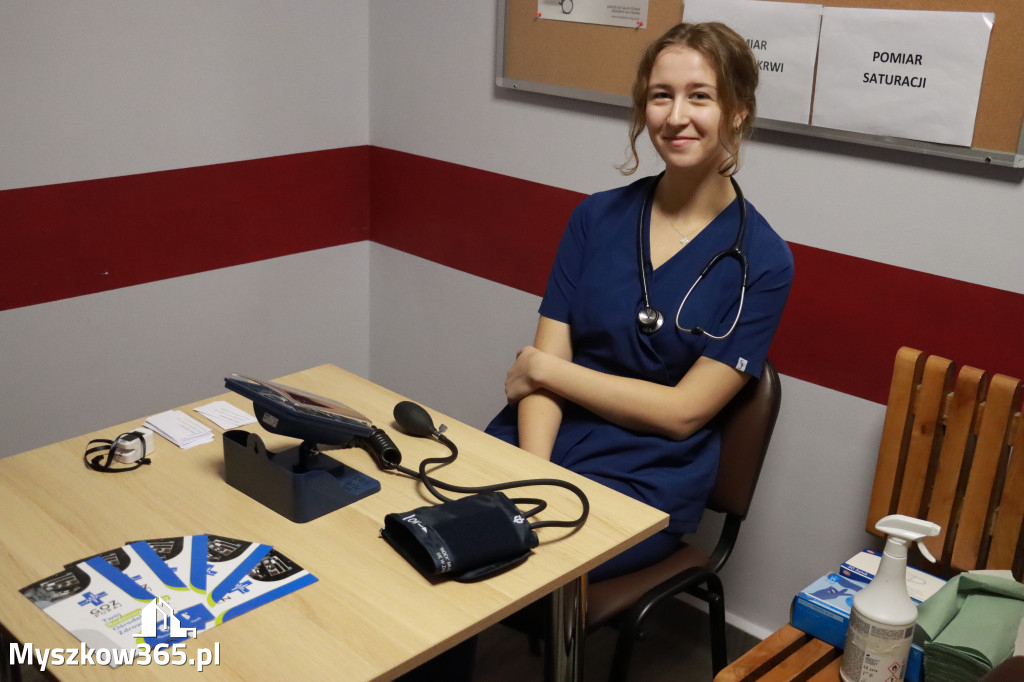 Fotorelacja: Odsłonięcie tablicy pamiątkowej oraz Biała Sobota w Poraju