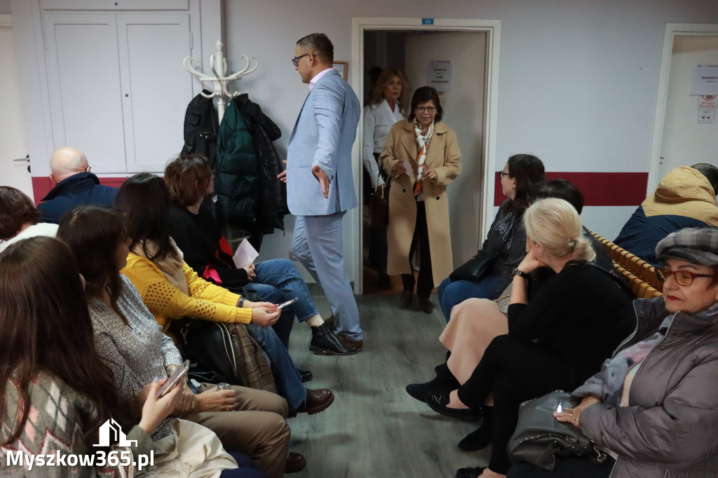 Fotorelacja: Odsłonięcie tablicy pamiątkowej oraz Biała Sobota w Poraju