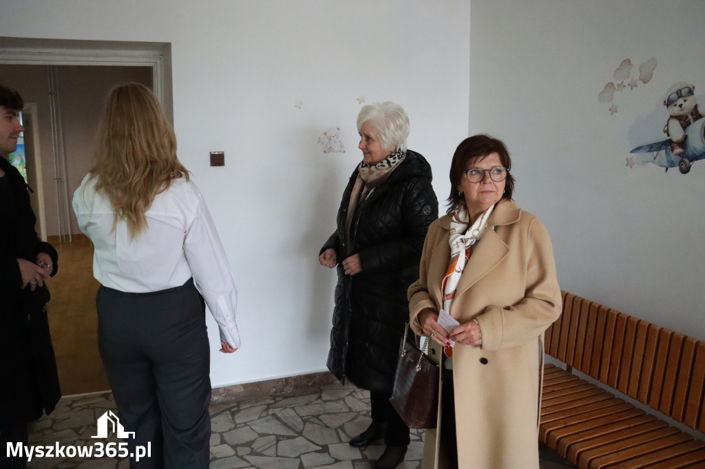 Fotorelacja: Odsłonięcie tablicy pamiątkowej oraz Biała Sobota w Poraju