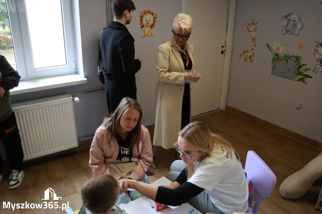 Fotorelacja: Odsłonięcie tablicy pamiątkowej oraz Biała Sobota w Poraju