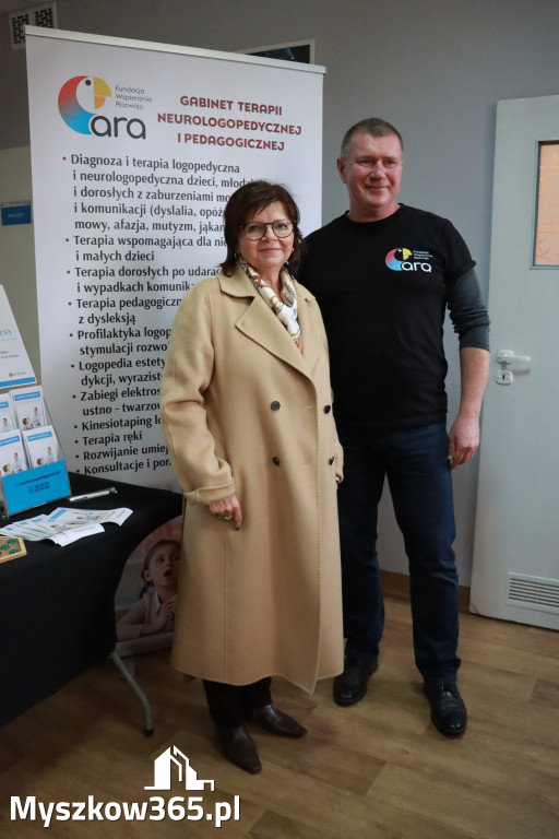 Fotorelacja: Odsłonięcie tablicy pamiątkowej oraz Biała Sobota w Poraju