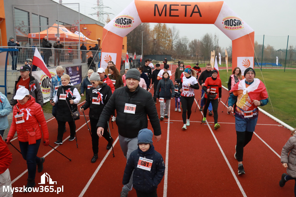 Fotorelacja: Bieg z okazji Dnia Niepodległości – Myszków 2025