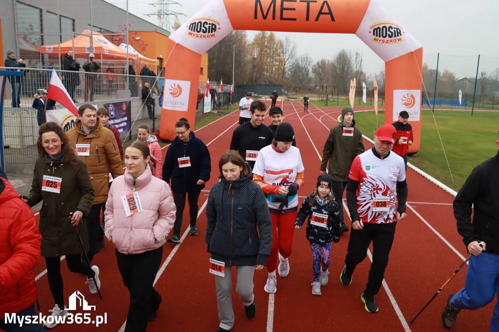 Fotorelacja: Bieg z okazji Dnia Niepodległości – Myszków 2025