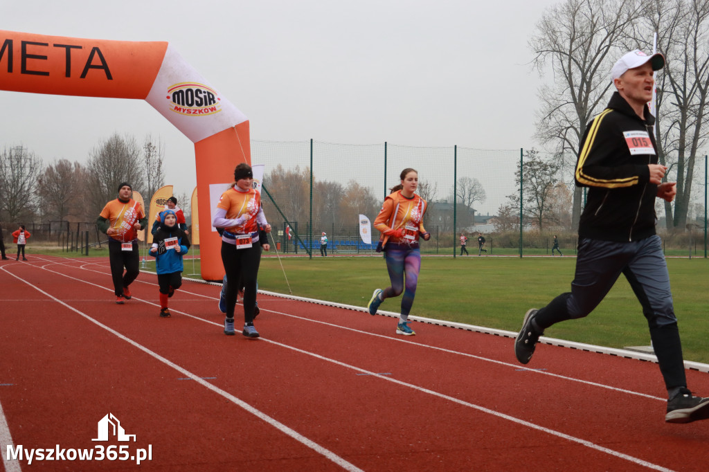 Fotorelacja: Bieg z okazji Dnia Niepodległości – Myszków 2025