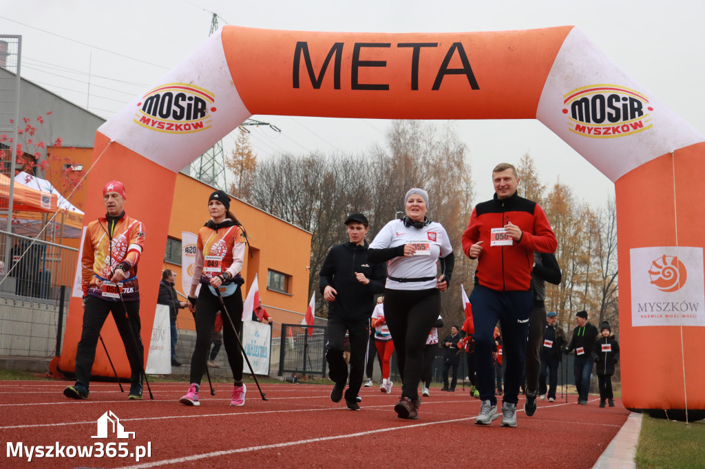 Fotorelacja: Bieg z okazji Dnia Niepodległości – Myszków 2025