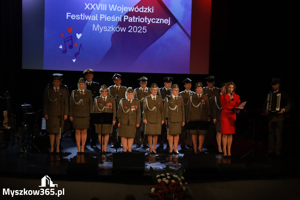 Fotorelacja I: XXVIII Wojewódzki Festiwal Pieśni Patriotycznej w Myszkowie